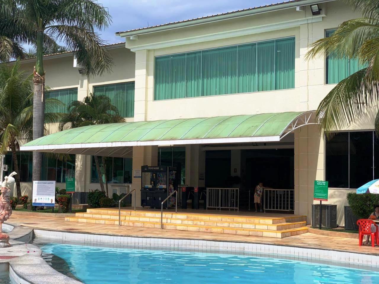 Aparthotel Lacqua Diroma - Piscina De Ondas Exclusiva *