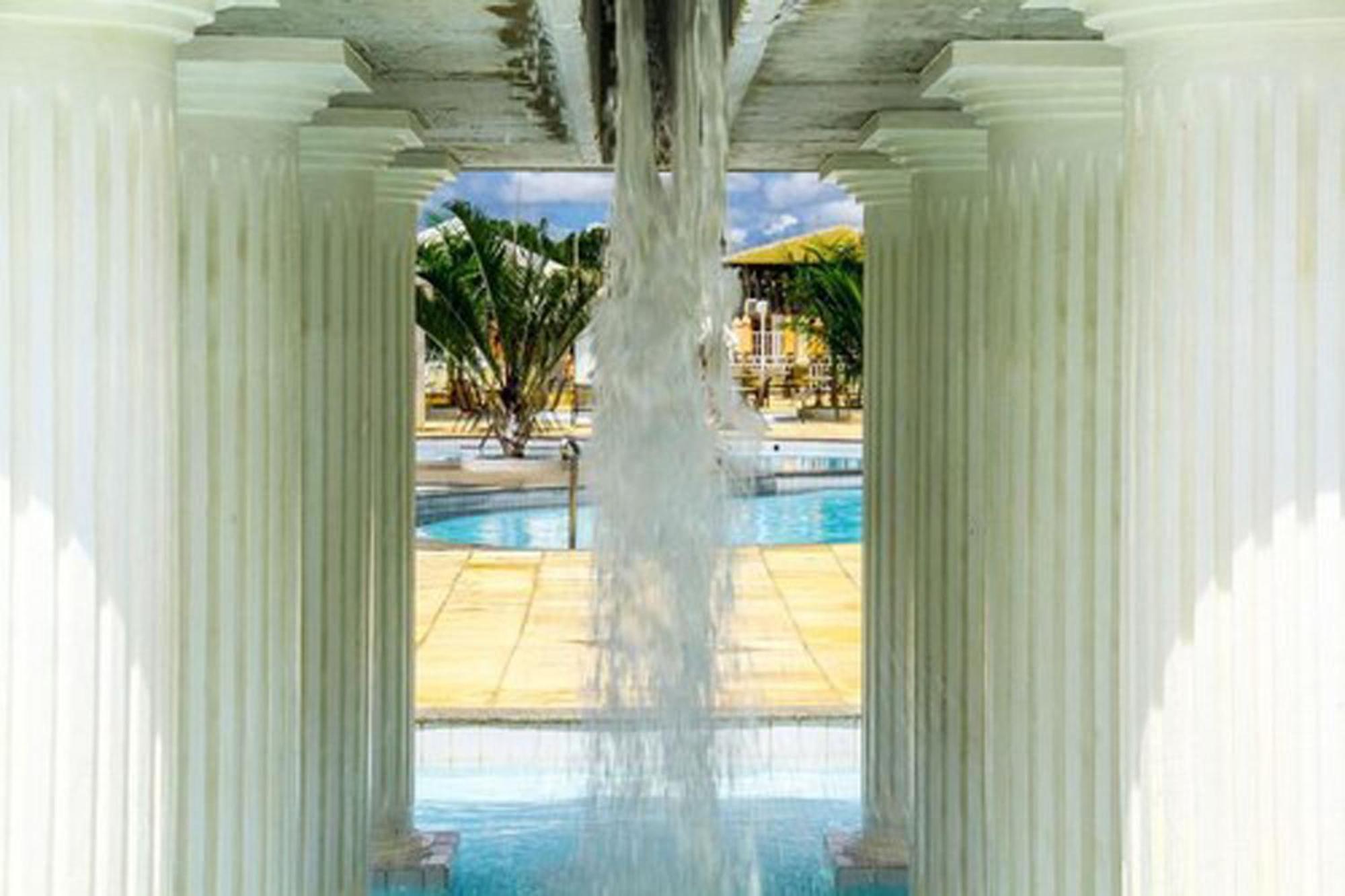 Lacqua Diroma - Piscina De Ondas Exclusiva Aparthotel *